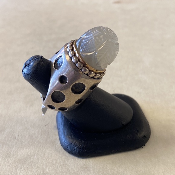 Diane Malouf sterling silver 925 14k gold carved moonstone ring size 5.0 - Picture 2 of 5